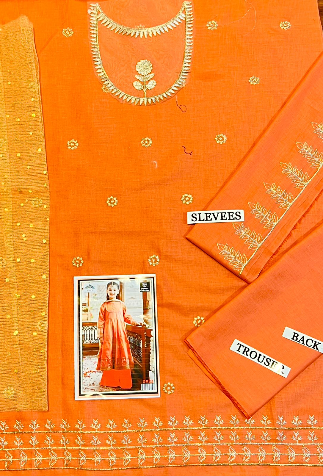 Kids 3PC Embroidered Lawn Dress With Net Dupatta - Unstitched - AL308