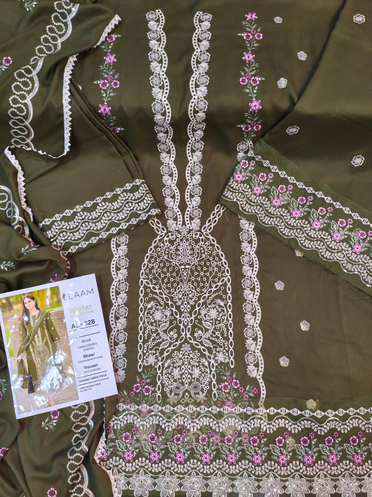 3-Piece Embroidered Dhanak Suit With Sequins Winter Fabrics