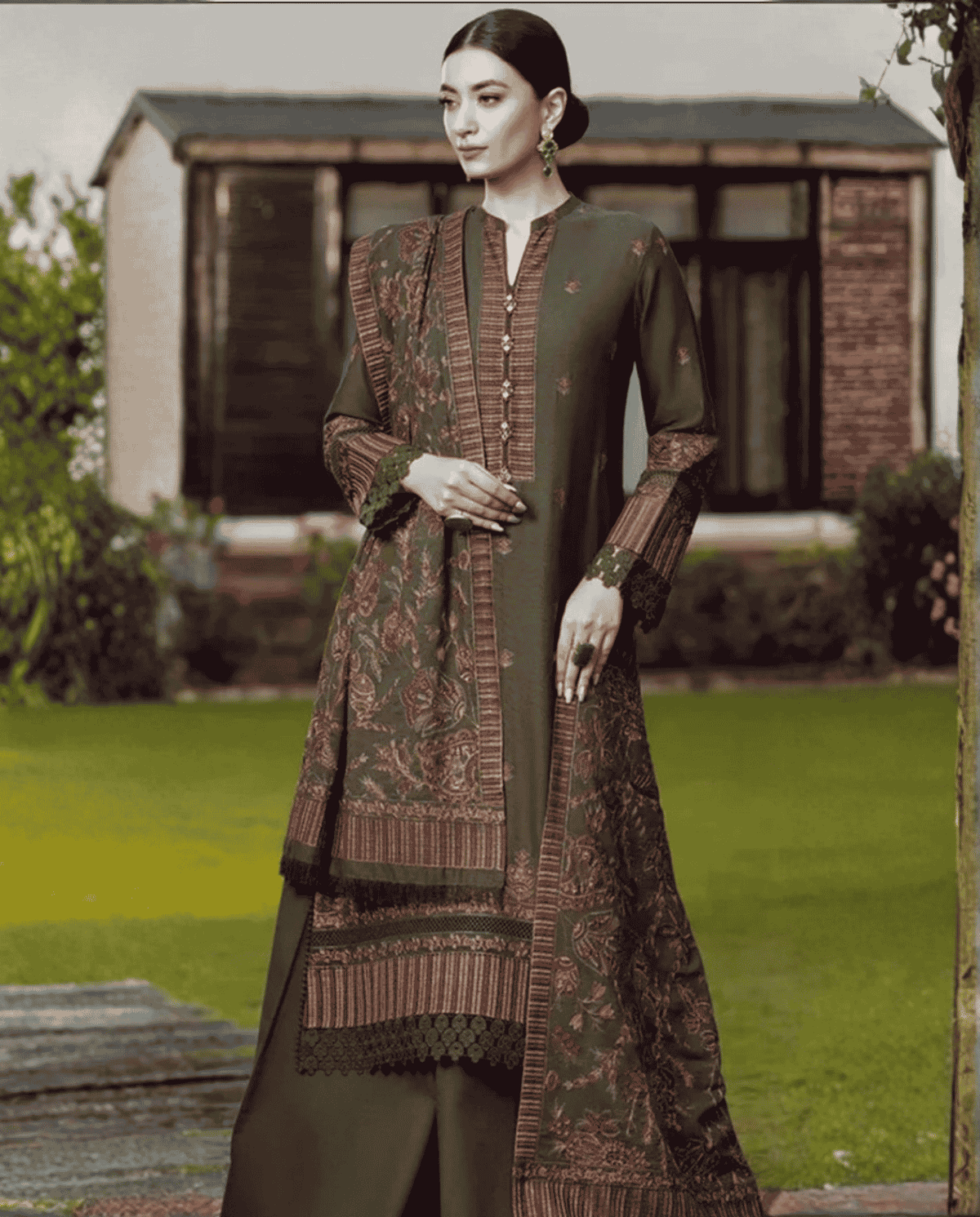 3-Piece Bareeze Inspired Premium Embroidered Dhanak Suit AL-855