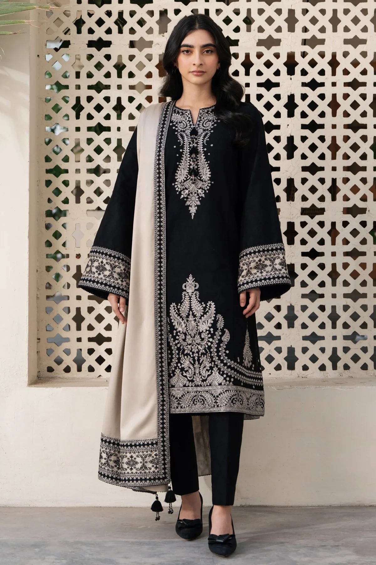 3-Piece Jazmin Premium Embroidered Dhanak Suit AL-866