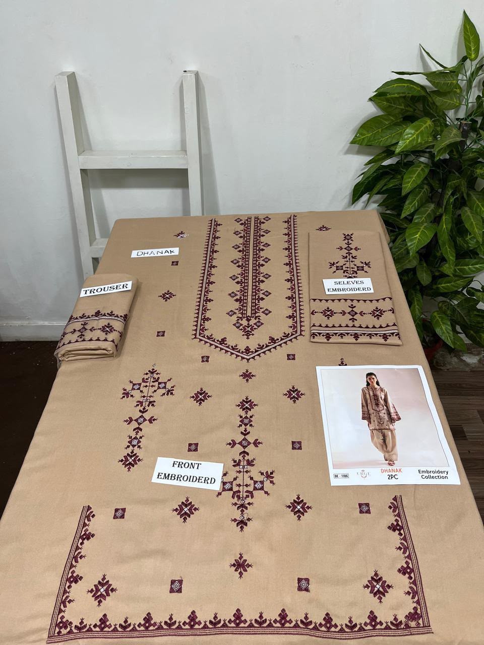 2-Piece | Premium Embroidered Winter Suit – DE-1186