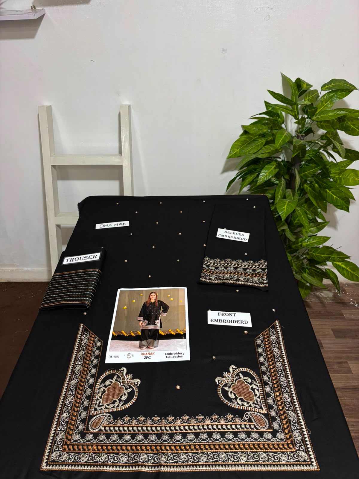 2-Piece | Premium Embroidered Winter Suit – DE-1211