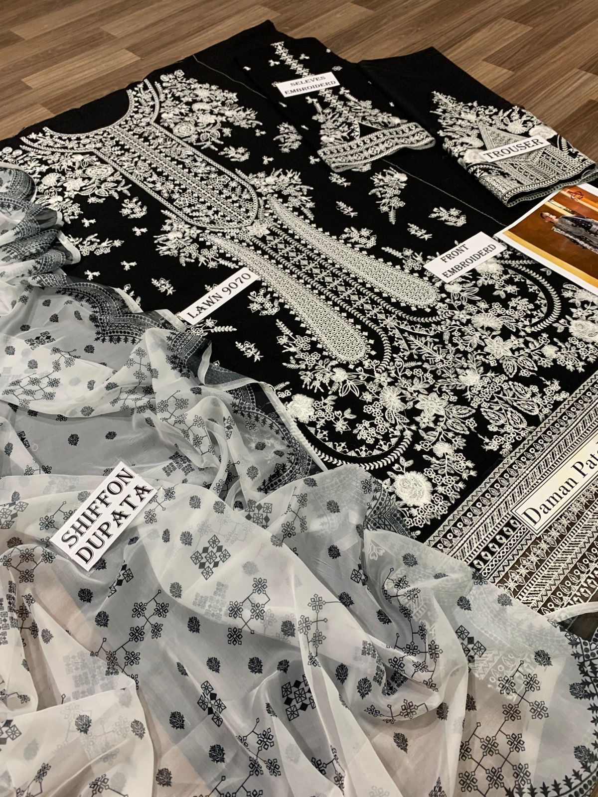 Emb 3PC Lawn Unstitched Summer Dress With Printed Silk Dupatta - DE-526