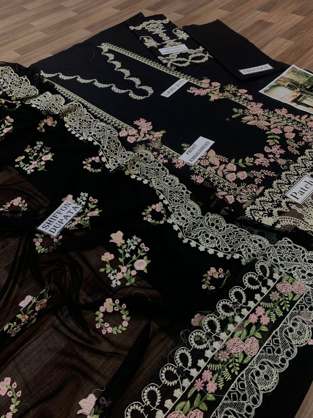 Luxury 3PC Lawn Unstitched Summer Dress With Emb Chiffon Dupatta - AL-811